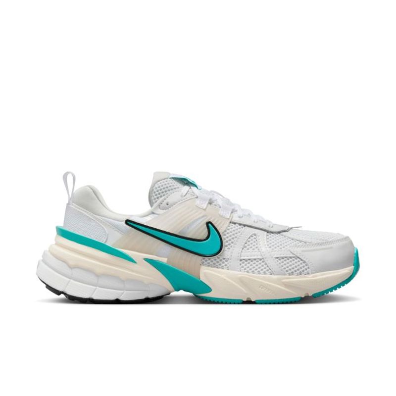 Tenis-nike-para-mujer-W-Nike-V2K-Run-para-moda-color-blanco.-Lateral-Externa-Derecha