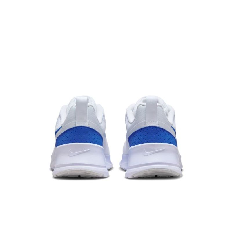 Tenis-nike-para-hombre-Nike-Air-Max-Nuaxis-para-moda-color-blanco.-Talon