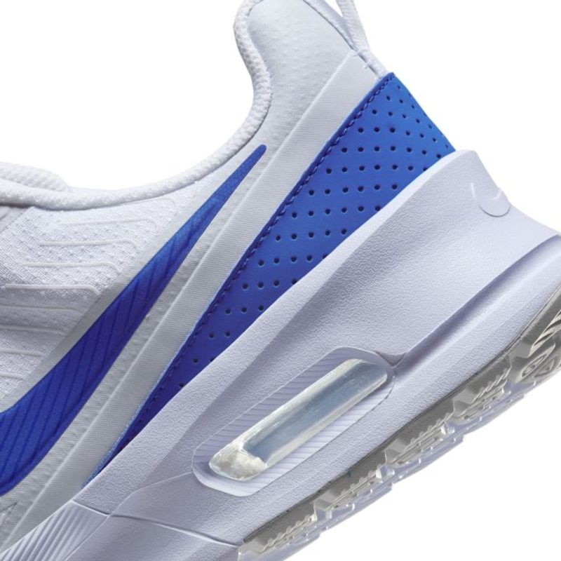 Tenis-nike-para-hombre-Nike-Air-Max-Nuaxis-para-moda-color-blanco.-Detalle-2