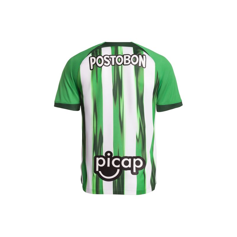 Nike-A-Nacional_FN6641-310_02