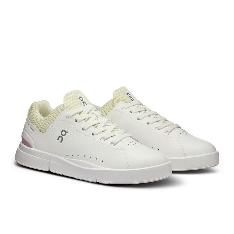 Tenis-on-para-mujer-The-Roger-Advantage-2-para-moda-color-blanco.-Par-Alineados-