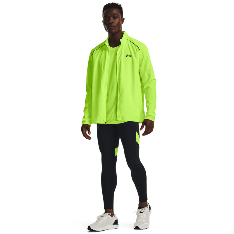 Chaqueta-under-armour-para-hombre-Ua-Storm-Run-Jacket-para-correr-color-verde.-Outfit-Completo