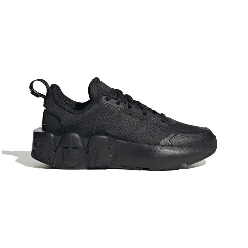 Tenis-adidas-para-niño-Star-Wars-Runner-K-para-correr-color-negro.-Lateral-Externa-Derecha