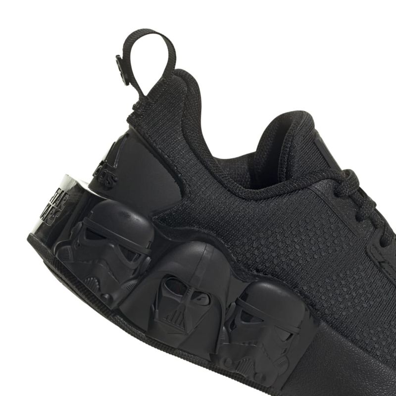 Tenis-adidas-para-niño-Star-Wars-Runner-K-para-correr-color-negro.-Detalle-2