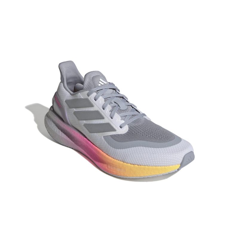 Tenis-adidas-para-hombre-Pureboost-5-para-correr-color-blanco.-Par-Alineados