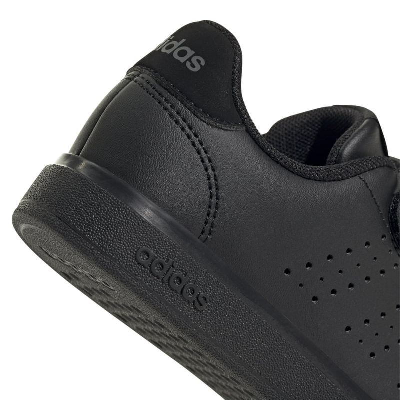 Tenis-adidas-para-niño-Advantage-Base-2.0-para-moda-color-negro.-Detalle-2