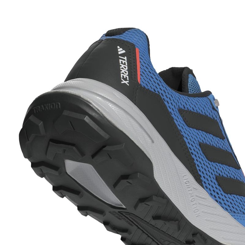 Tenis-adidas-para-hombre-Tracefinder-para-outdoor-color-azul.-Detalle-2