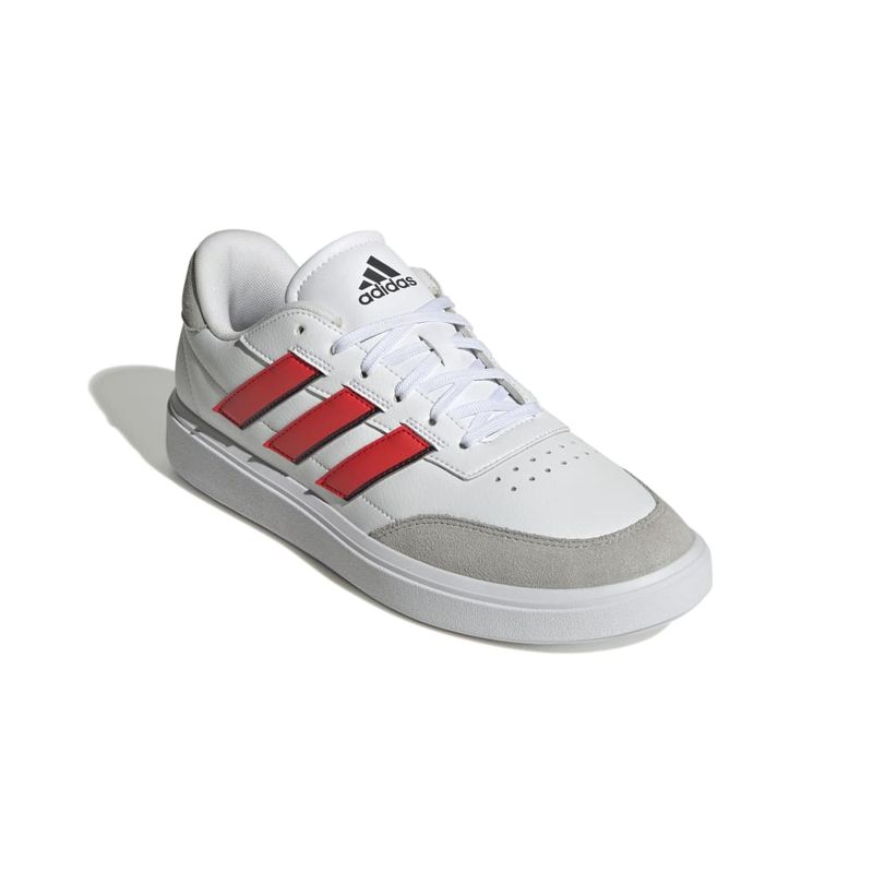 Tenis-adidas-para-hombre-Courtblock-para-moda-color-blanco.-Par-Alineados