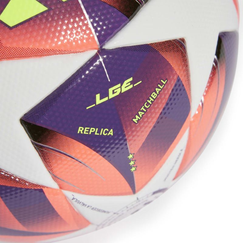 Balon-adidas-para-hombre-Wucl-Lge-para-futbol-color-blanco.-Detalle-1
