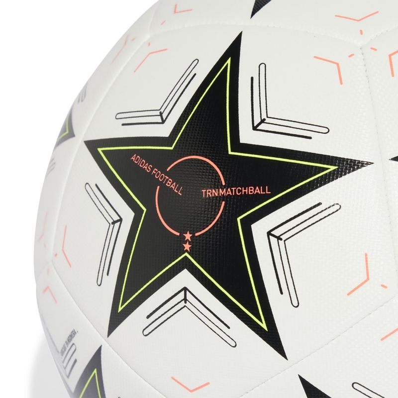 Balon-adidas-para-hombre-Ucl-Trn-para-futbol-color-blanco.-Detalle-1