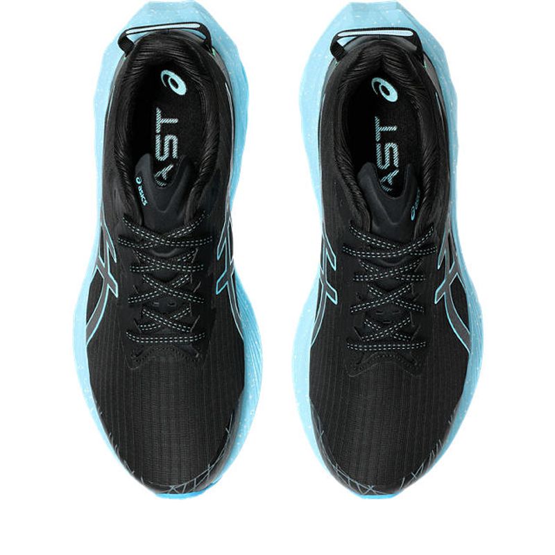 Tenis-asics-para-hombre-Novablast-4-Lite-Show-para-correr-color-azul.-Capellada