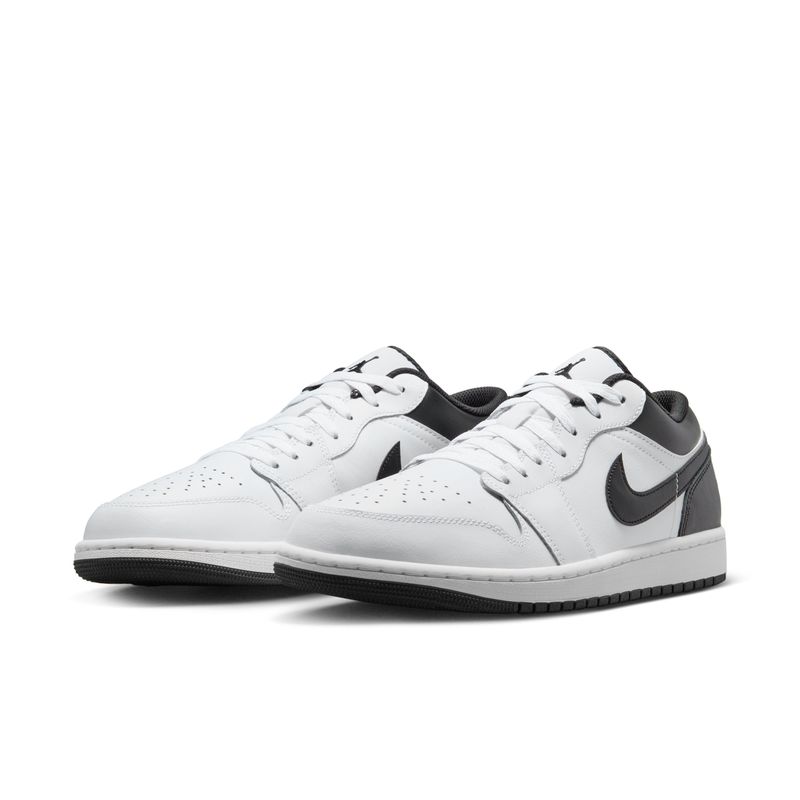 Tenis-nike-para-hombre-Air-Jordan-1-Low-para-moda-color-blanco.-Par-Alineados