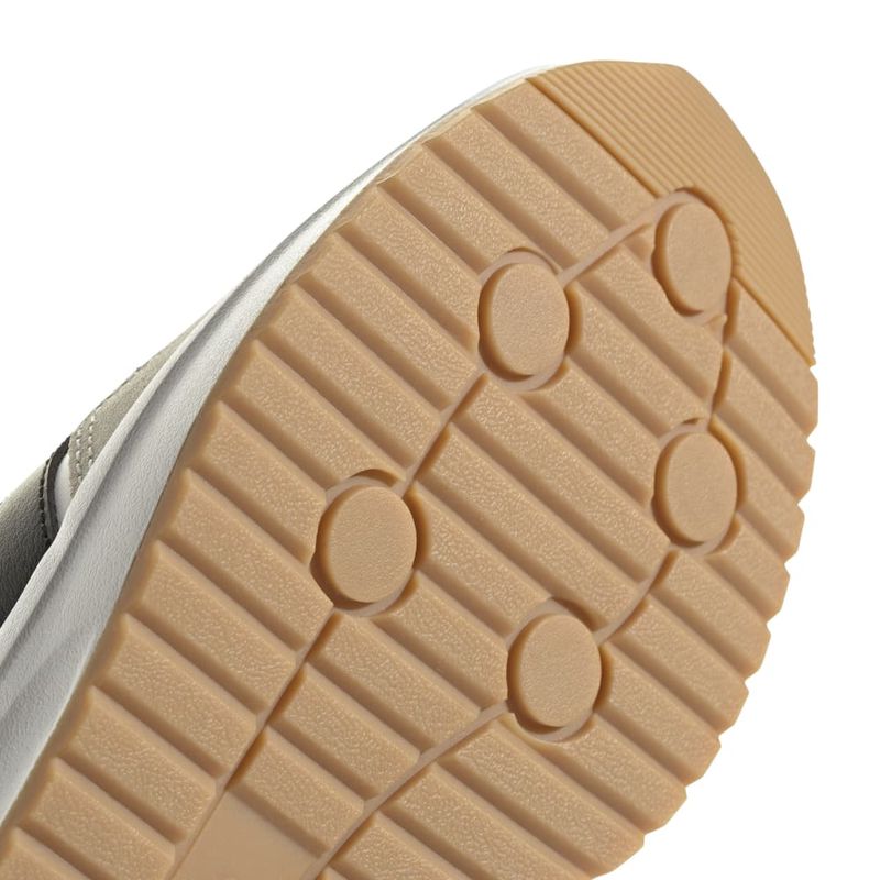 Tenis-adidas-para-hombre-Run-72-para-moda-color-blanco.-Detalle-1